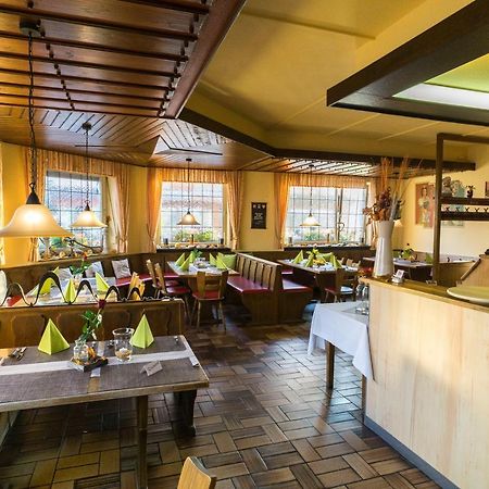 Hotel Gasthof Rose กุนซ์บวร์ก ภายนอก รูปภาพ